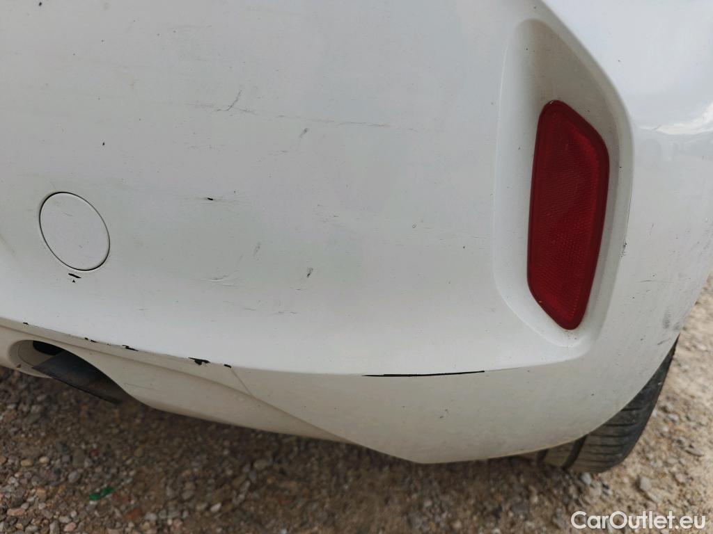  Opel  Corsa OPEL  / 2019 / 5P / berlina con portón 1.5D DT 74kW (100CV) Edition #46