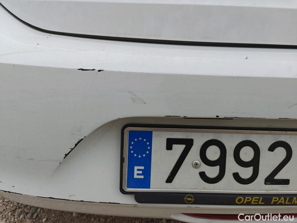  Opel  Corsa OPEL  / 2019 / 5P / berlina con portón 1.5D DT 74kW (100CV) Edition #44