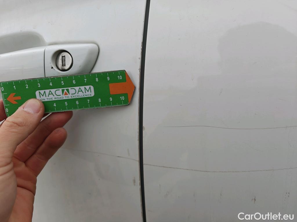  Opel  Corsa OPEL  / 2019 / 5P / berlina con portón 1.5D DT 74kW (100CV) Edition #36