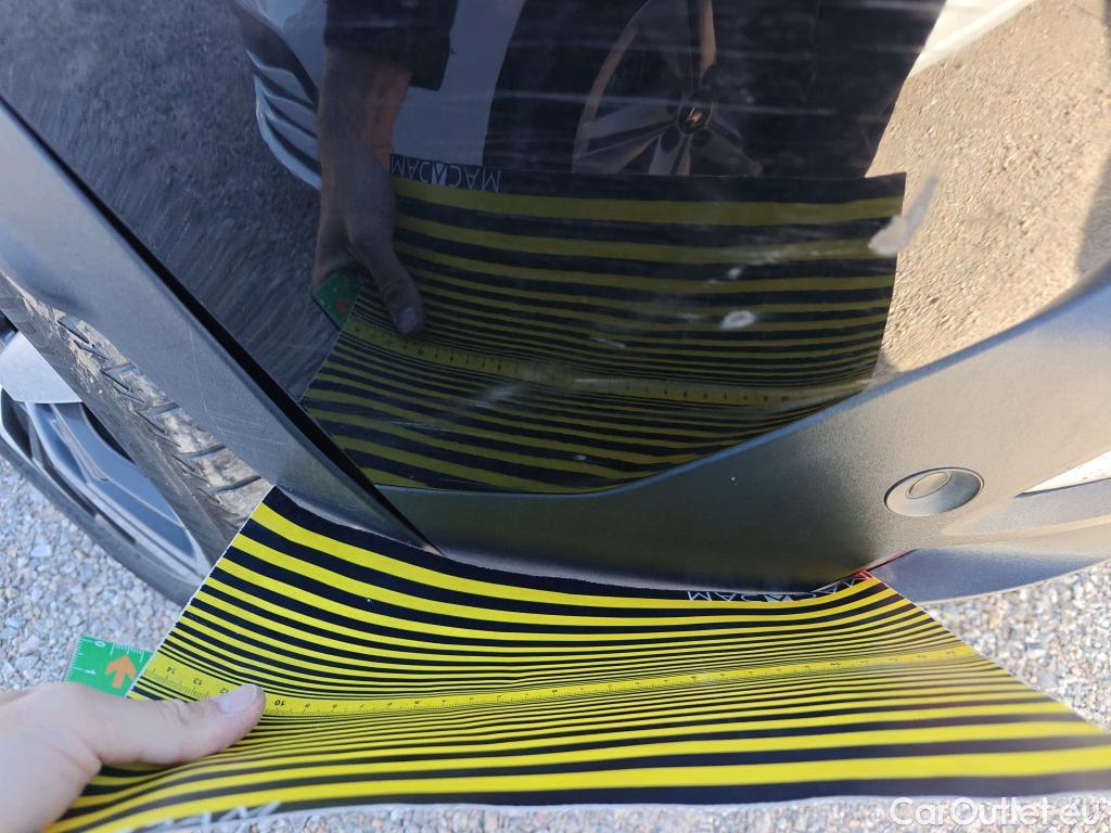  Peugeot  3008 PEUGEOT  Hybrid / 2020 / 5P / todoterreno 225 e-EAT8 Allure #39