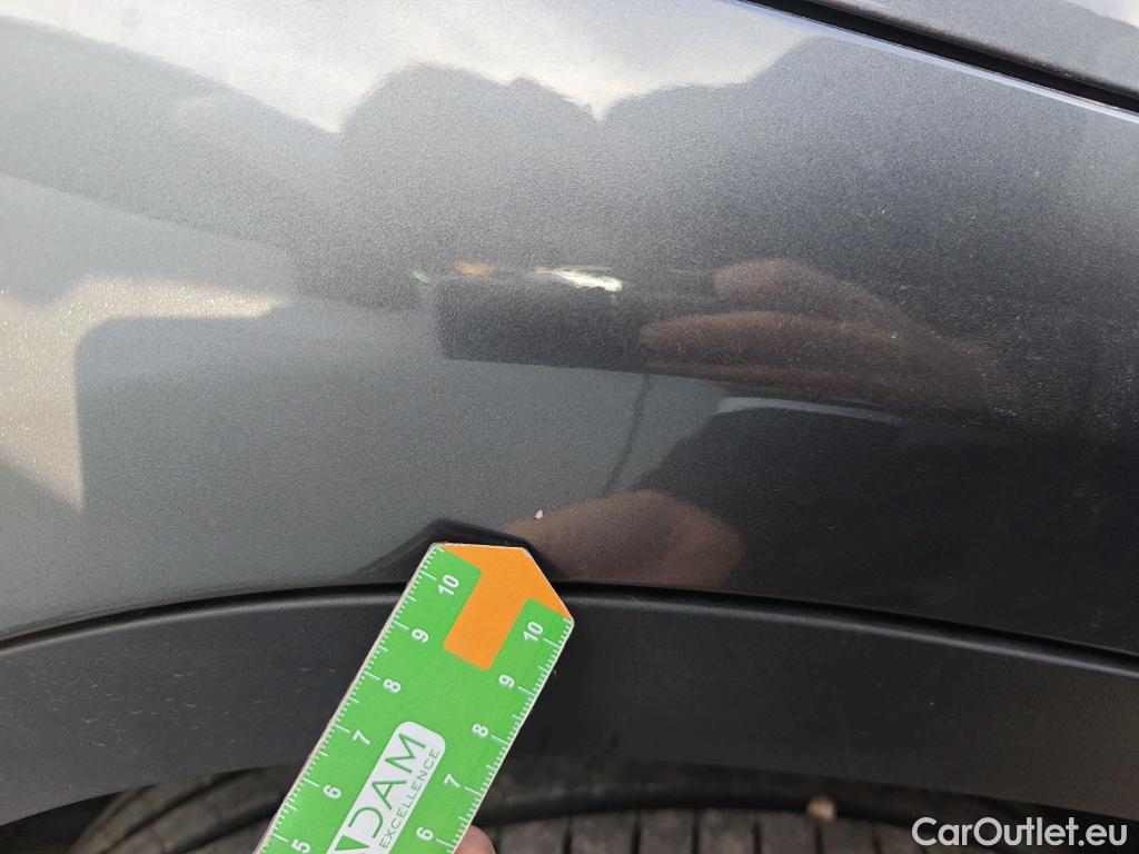  Bmw  X2 BMW  / 2017 / 5P / todoterreno sDrive18d (AC) #39