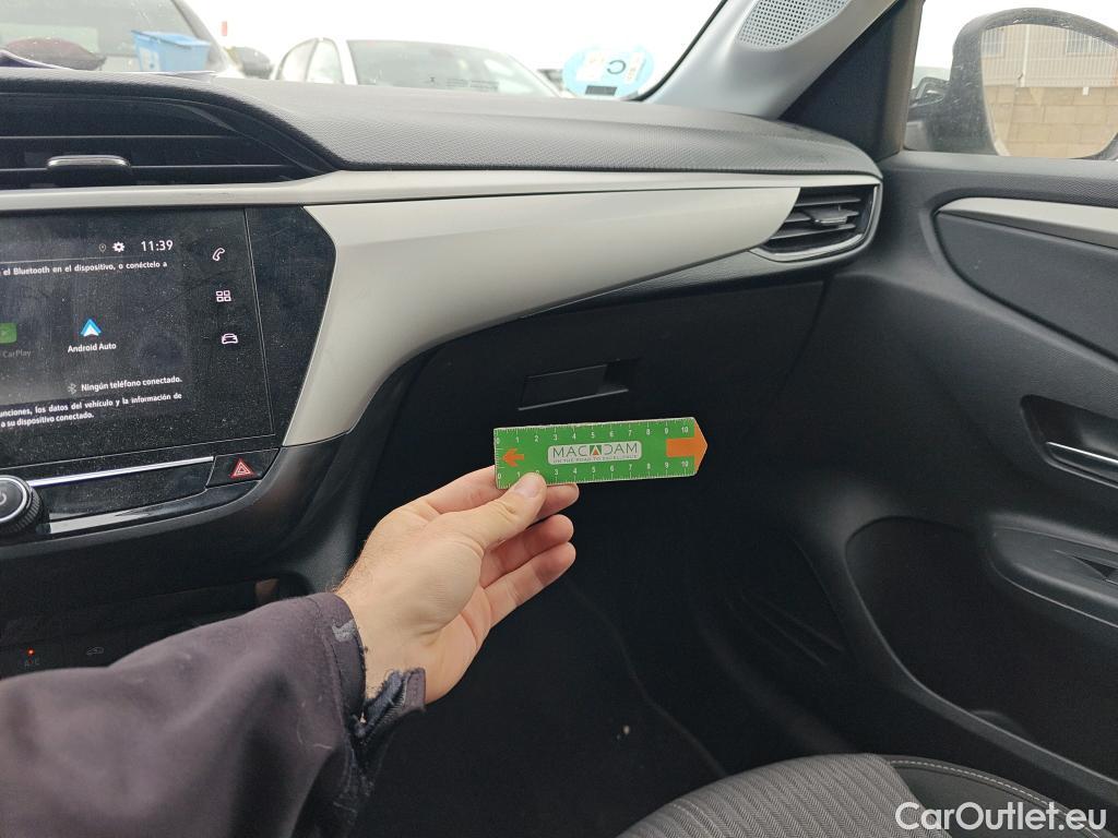  Opel  Corsa OPEL  / 2019 / 5P / berlina con portón 1.5D DT 74kW (100CV) Edition #40