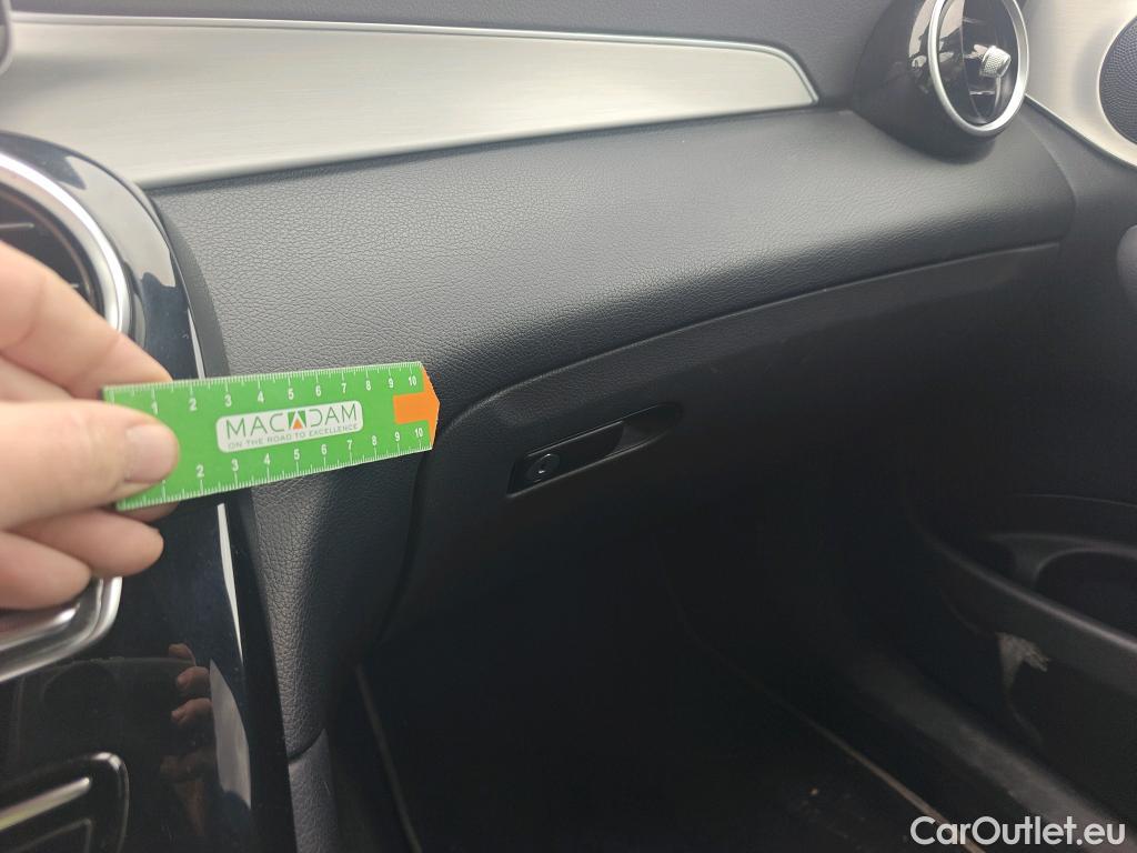  Mercedes  G-Klasee MERCEDES-BENZ GLC Coupé / 2019 / 5P / coupé GLC 300 de 4MATIC #8