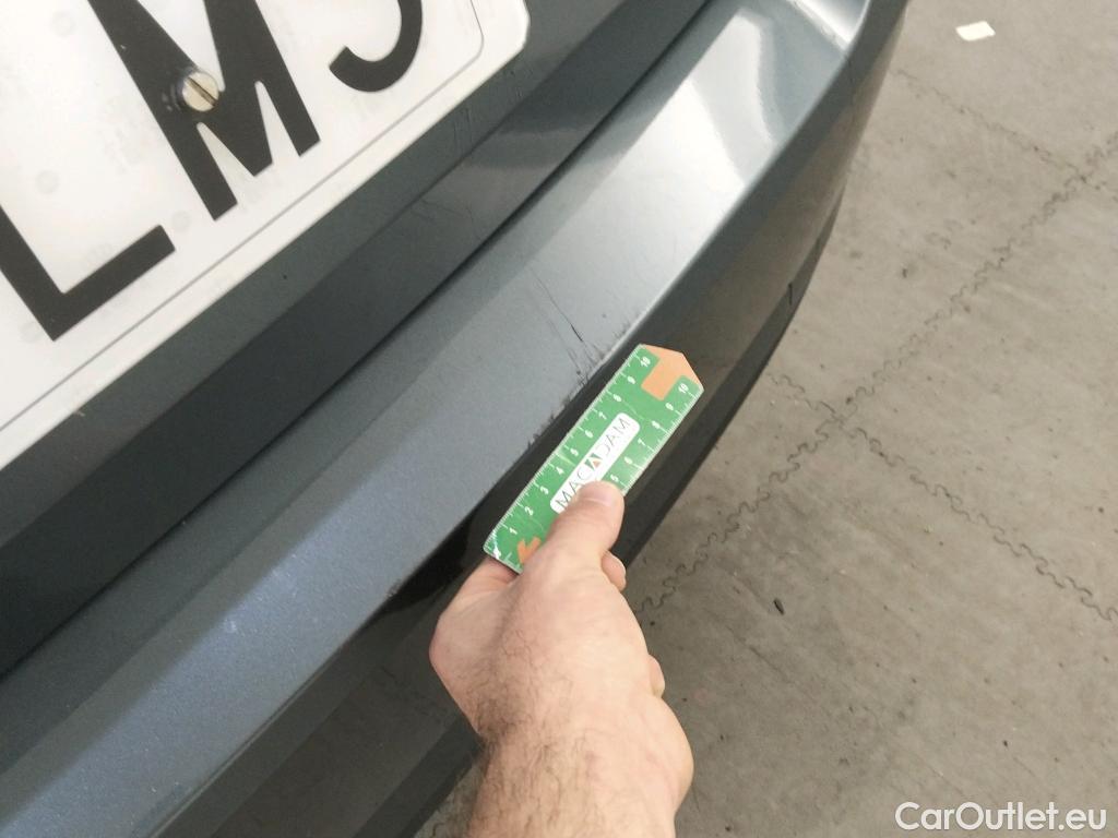  Skoda  Superb SKODA  / 2019 / 5P / berlina con portón 2.0 TDI 110kW (150CV) DSG Ambition #33