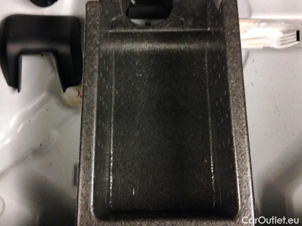  Opel   Grandland X OPEL / 2017 / 5P / todoterreno 1.5 CDTi Edition #8