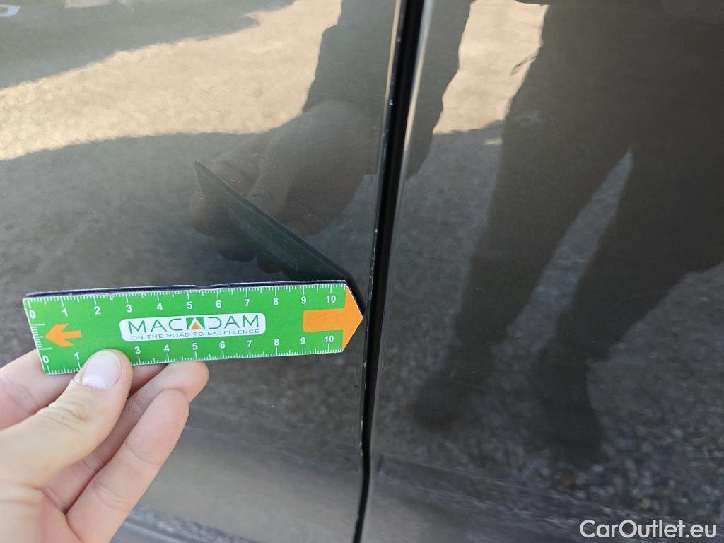  Volvo  XC60 VOLVO  / 2017 / 5P / todoterreno 2.0 B4 D Momentum Pro Auto #12