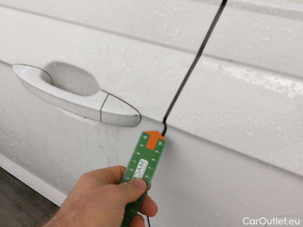  Volkswagen  Polo VOLKSWAGEN  / 2021 / 5P / berlina con portón  1.0 TSI 70kW (95CV) #46