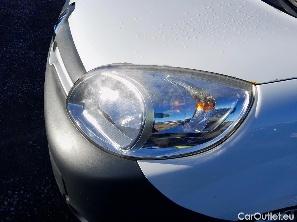  Renault  Kangoo RENAULT  Furgón/2013/3P/furgón derivado de turismo Profesional dCi 55 kW (75 CV) #44