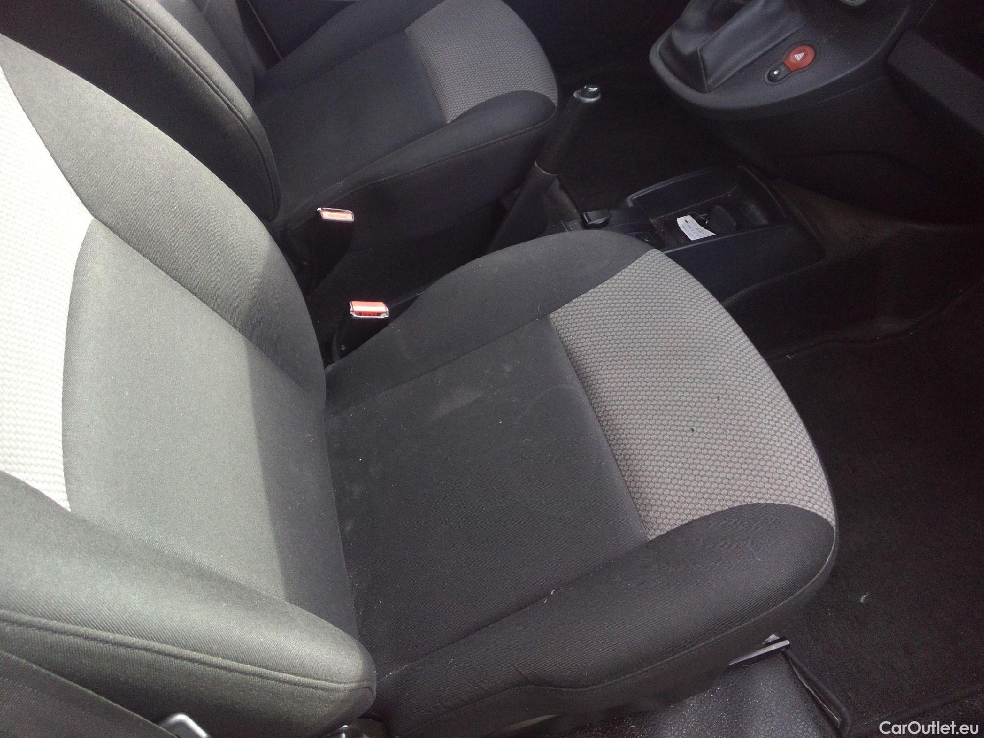  Renault  Kangoo RENAULT  Z.E./2013/3P/furgón derivado de turismo Z.E. #17