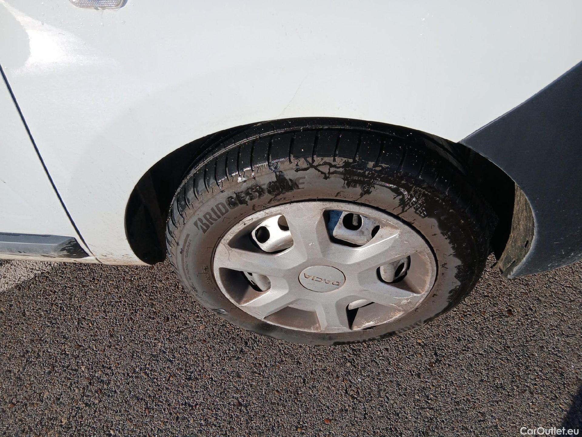  Dacia  Dokker DACIA  / 2013 / 4P / furgón derivado de turismo Van Essential Blue dCi 70kW (95CV) #7