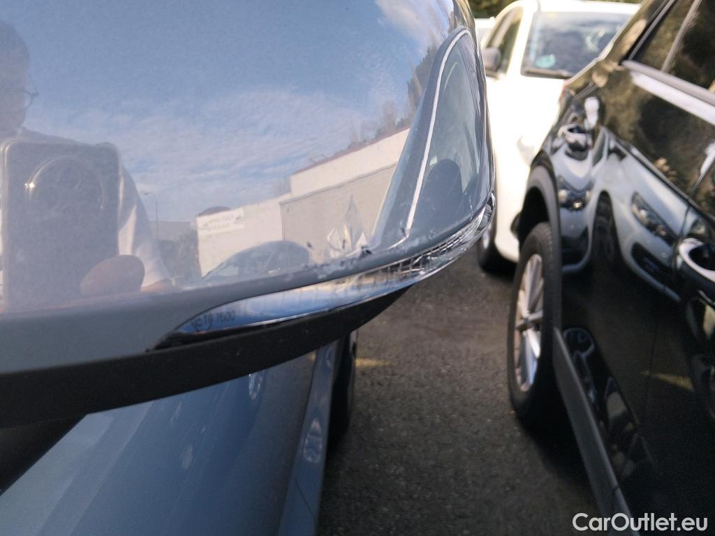  Volvo  XC 40 VOLVO XC40 / 2017 / 5P / todoterreno 2.0 D3 Business Plus Auto #20