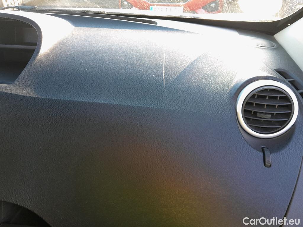  Renault  Kangoo RENAULT  Furgón/2013/3P/furgón derivado de turismo Profesional dCi 55 kW (75 CV) #36