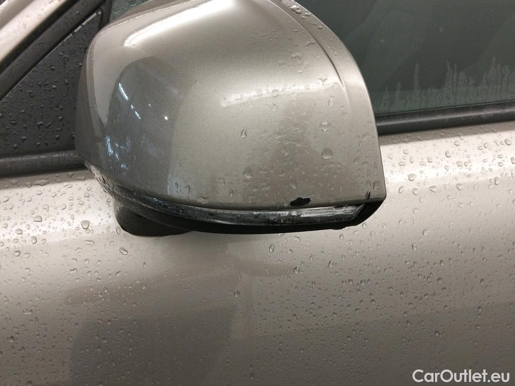  Volvo  XC 40 VOLVO XC40 / 2017 / 5P / todoterreno 1.5 T3 Momentum Pro Auto #5