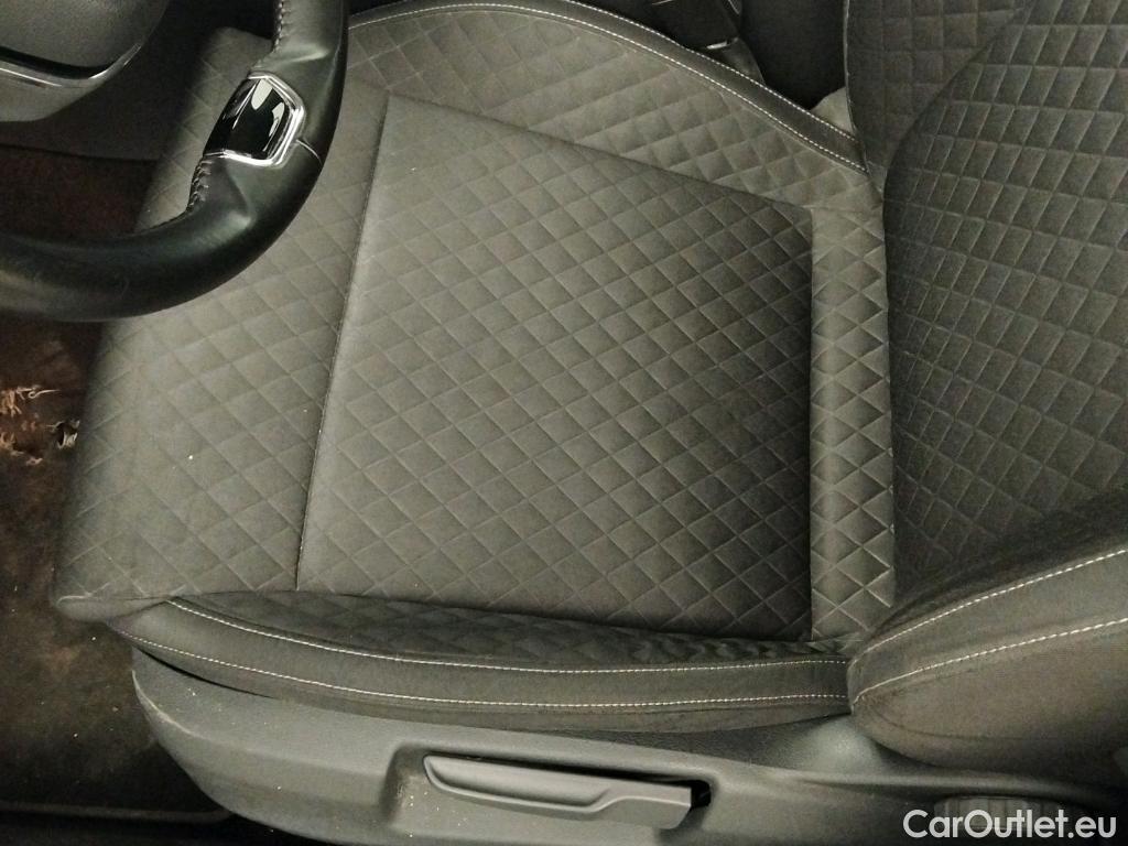  Skoda  Superb SKODA  / 2019 / 5P / berlina con portón 2.0 TDI 110kW (150CV) DSG Ambition #21