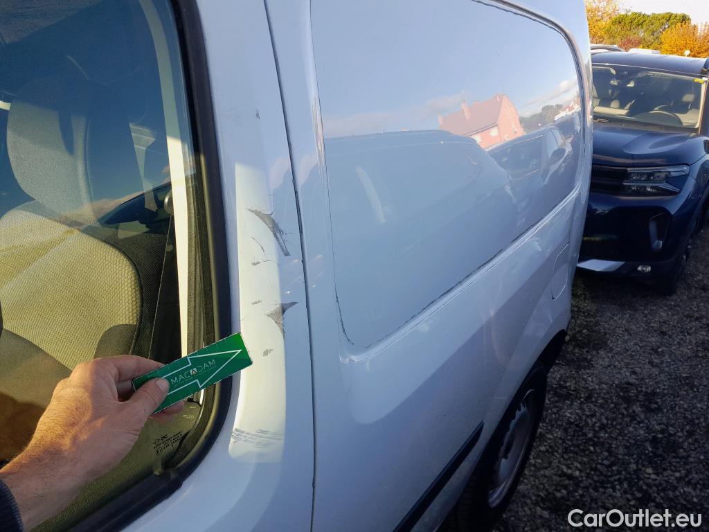  Renault  Kangoo RENAULT  Furgón/2013/3P/furgón derivado de turismo Profesional dCi 55 kW (75 CV) #29