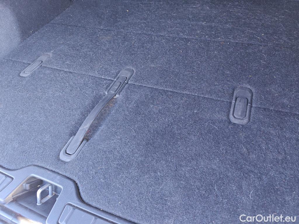  Volvo  XC 40 VOLVO XC40 / 2021 / 5P / todoterreno 2.0 B3 G Plus Dark Auto #16