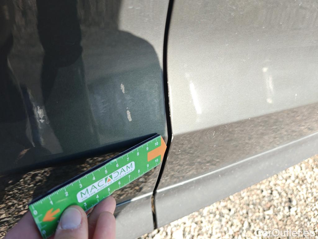  Volvo  XC60 VOLVO  / 2017 / 5P / todoterreno 2.0 B4 D Momentum Pro Auto #10