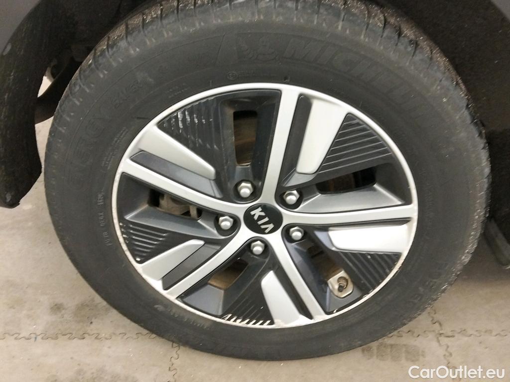  KIA  Niro  Drive 1.6 AT6 E6d #10