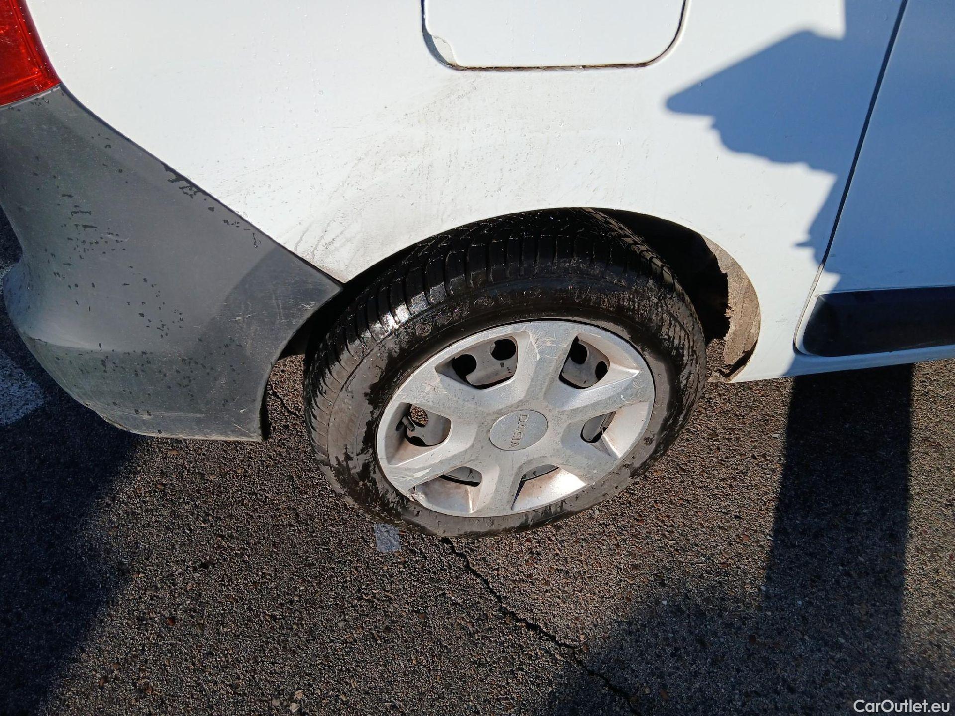  Dacia  Dokker DACIA  / 2013 / 4P / furgón derivado de turismo Van Essential Blue dCi 70kW (95CV) #5