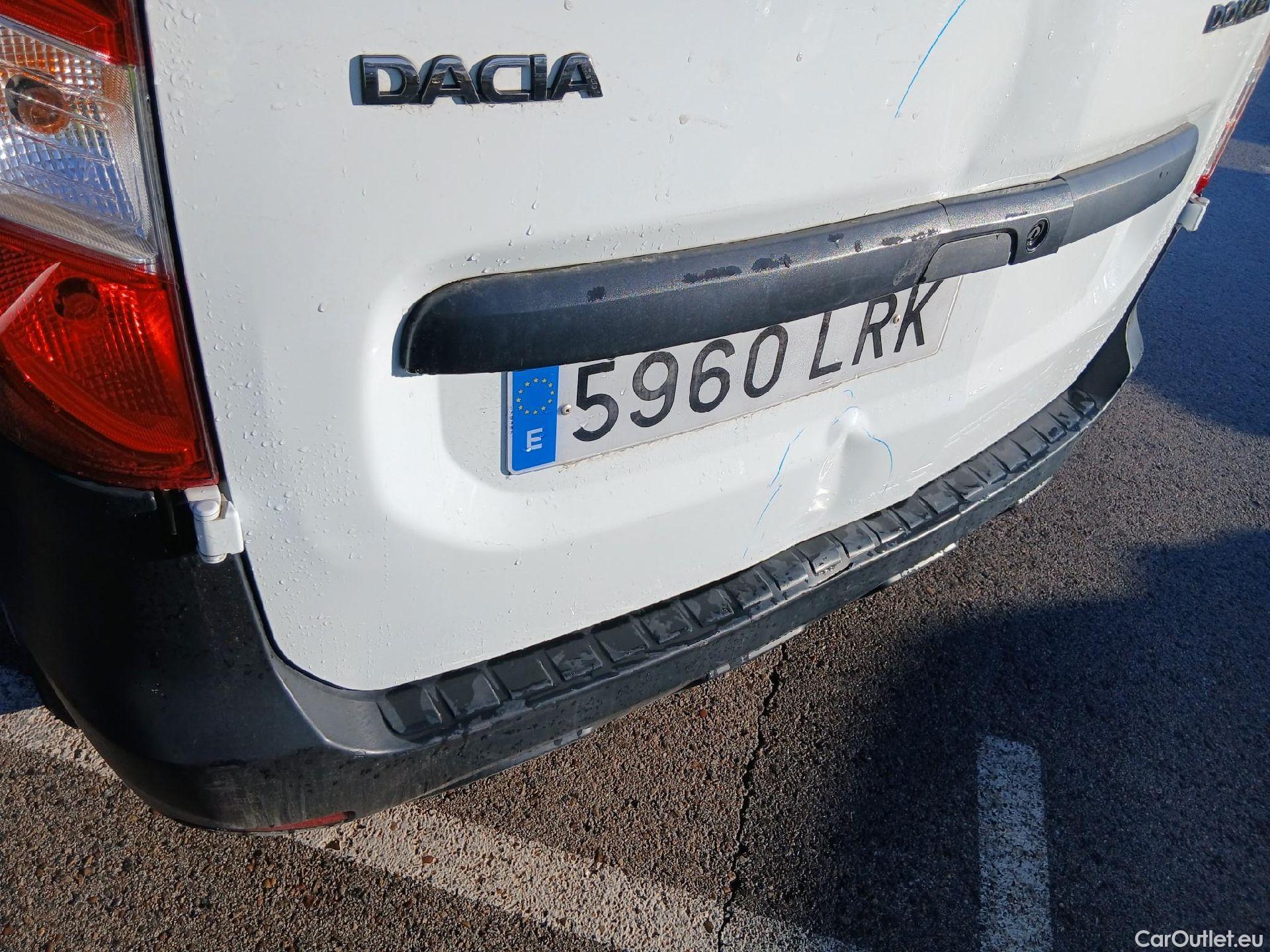  Dacia  Dokker DACIA  / 2013 / 4P / furgón derivado de turismo Van Essential Blue dCi 70kW (95CV) #27