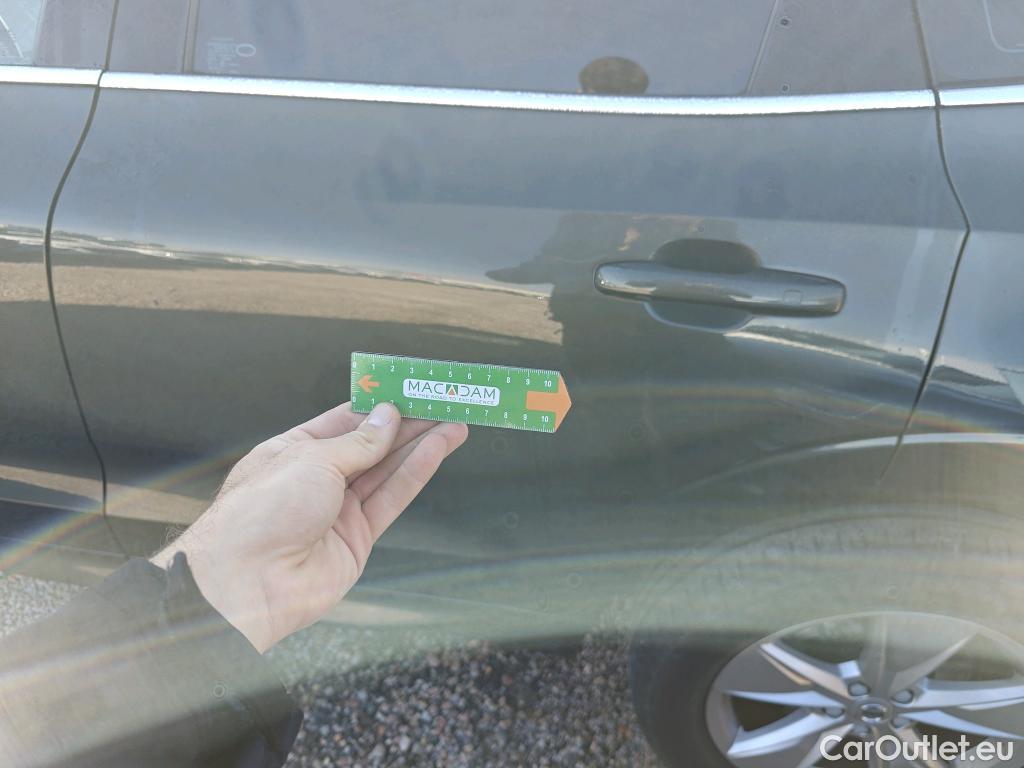  Volvo  XC60 VOLVO  / 2017 / 5P / todoterreno 2.0 B4 D Momentum Pro Auto #25