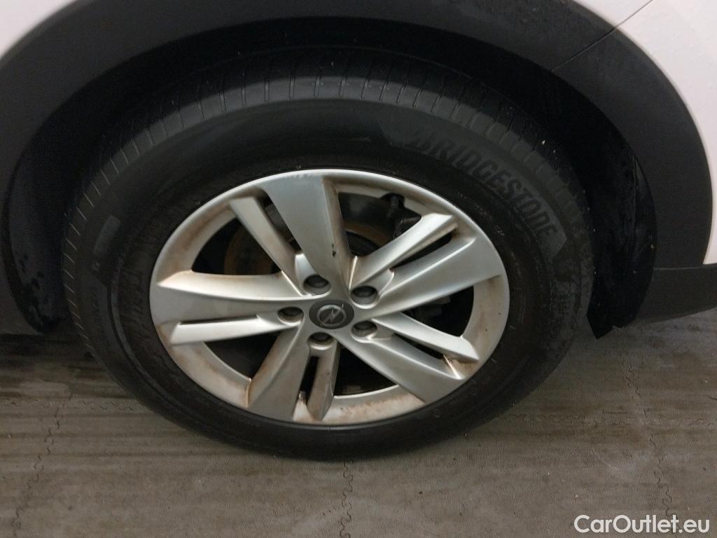  Opel   Grandland X OPEL / 2017 / 5P / todoterreno 1.5 CDTi Edition #23