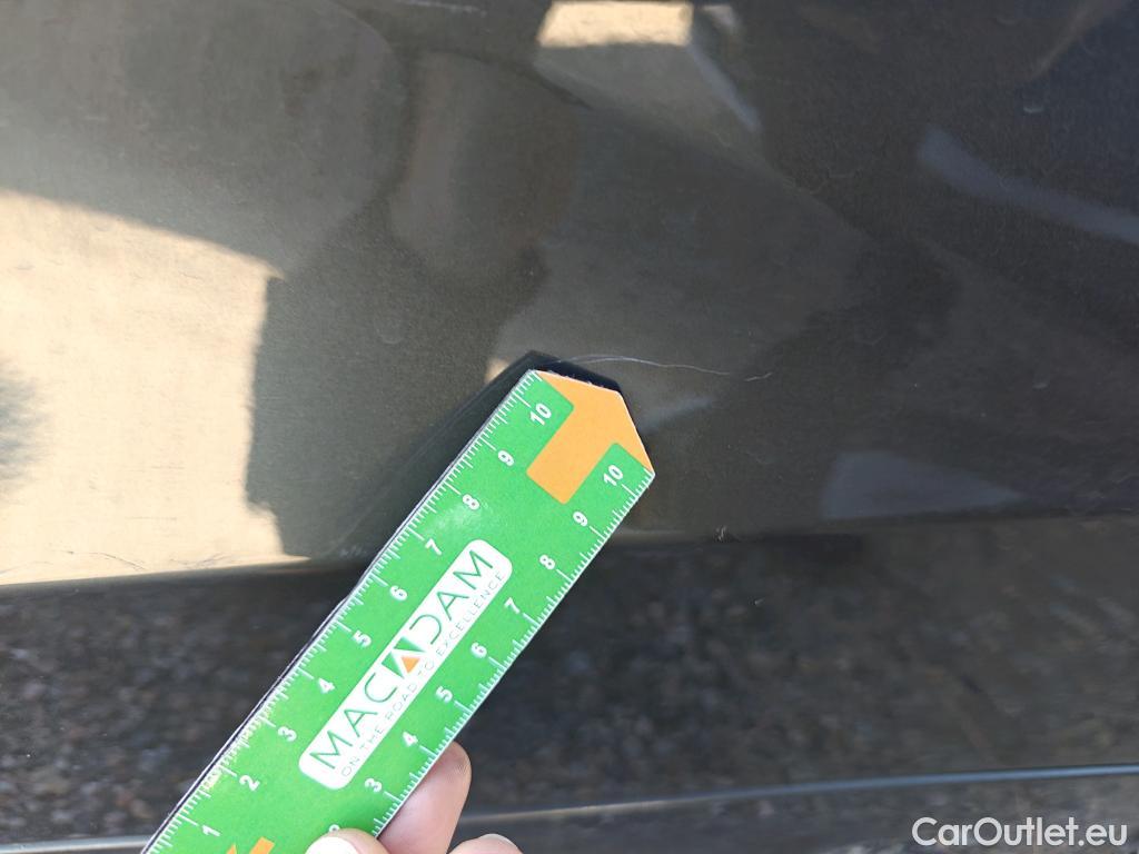  Volvo  XC60 VOLVO  / 2017 / 5P / todoterreno 2.0 B4 D Momentum Pro Auto #26