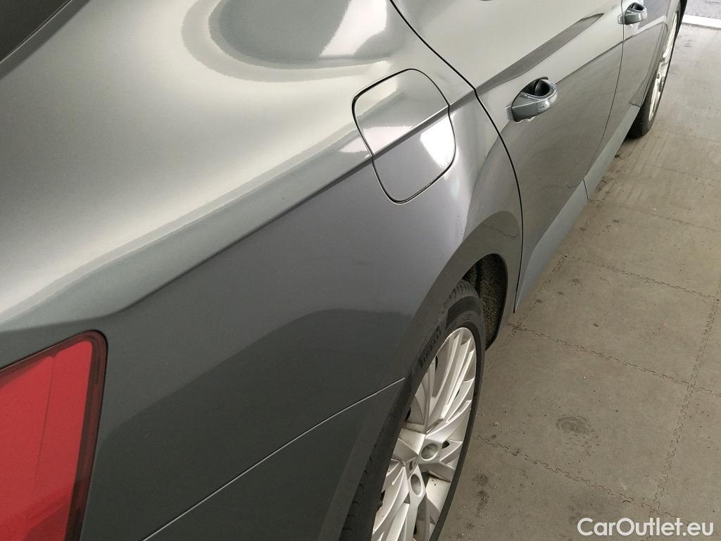  Skoda  Superb SKODA  / 2019 / 5P / berlina con portón 2.0 TDI 110kW (150CV) DSG Ambition #11