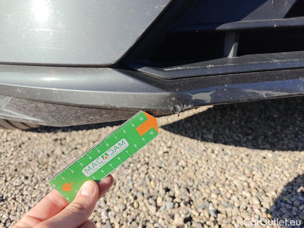  Volvo  XC60 VOLVO  / 2017 / 5P / todoterreno 2.0 B4 D Momentum Pro Auto #16