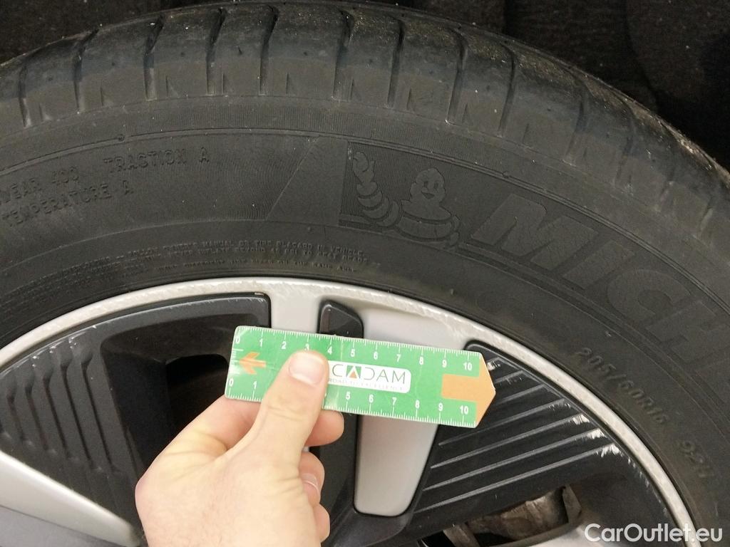  KIA  Niro  Drive 1.6 AT6 E6d #9