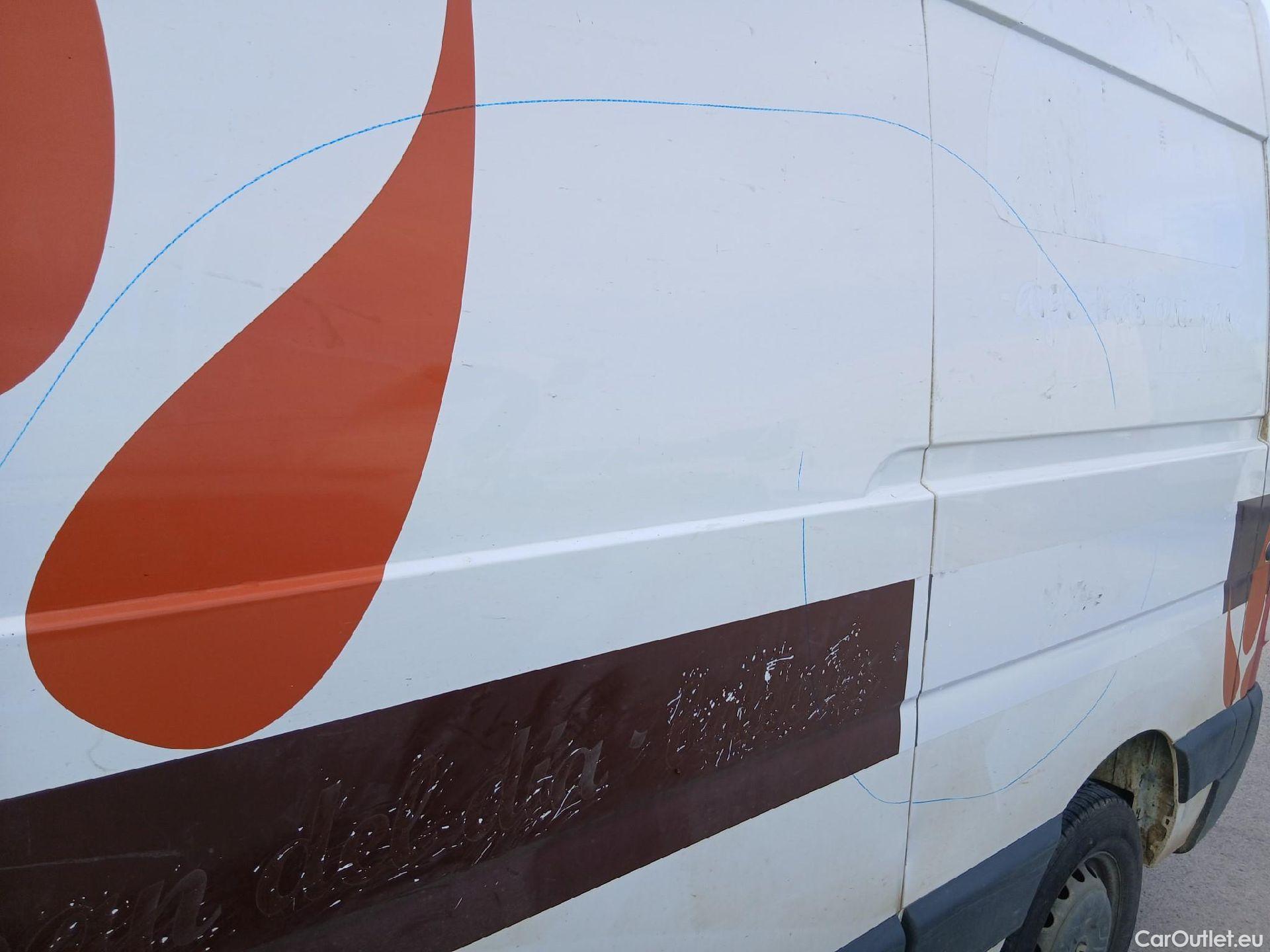  Renault  Master RENAULT  / 2014 / 4P / furgón Furgón T L2H2 3500 dCi 96kW (130CV) (CX) #27