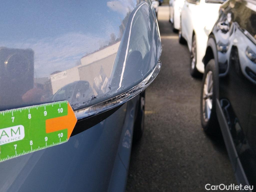  Volvo  XC 40 VOLVO XC40 / 2017 / 5P / todoterreno 2.0 D3 Business Plus Auto #30