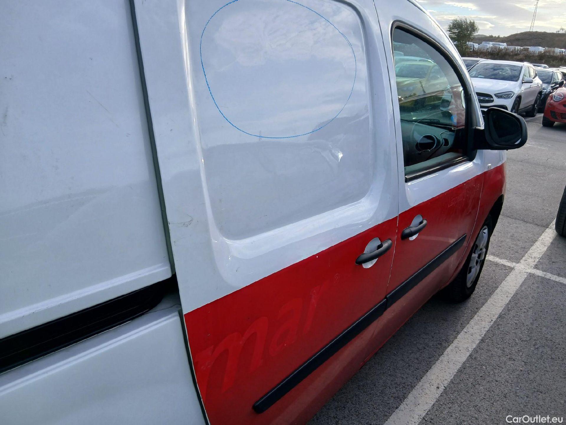  Renault  Kangoo RENAULT  Z.E./2013/3P/furgón derivado de turismo Z.E. #46