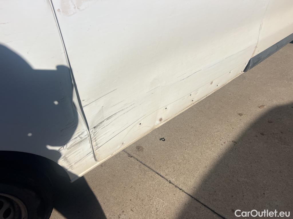  Peugeot  Expert PEUGEOT  / 2016 / 4P / furgón Furgón Premium 1.5 BlueHDi 100 Standard (AC) #28