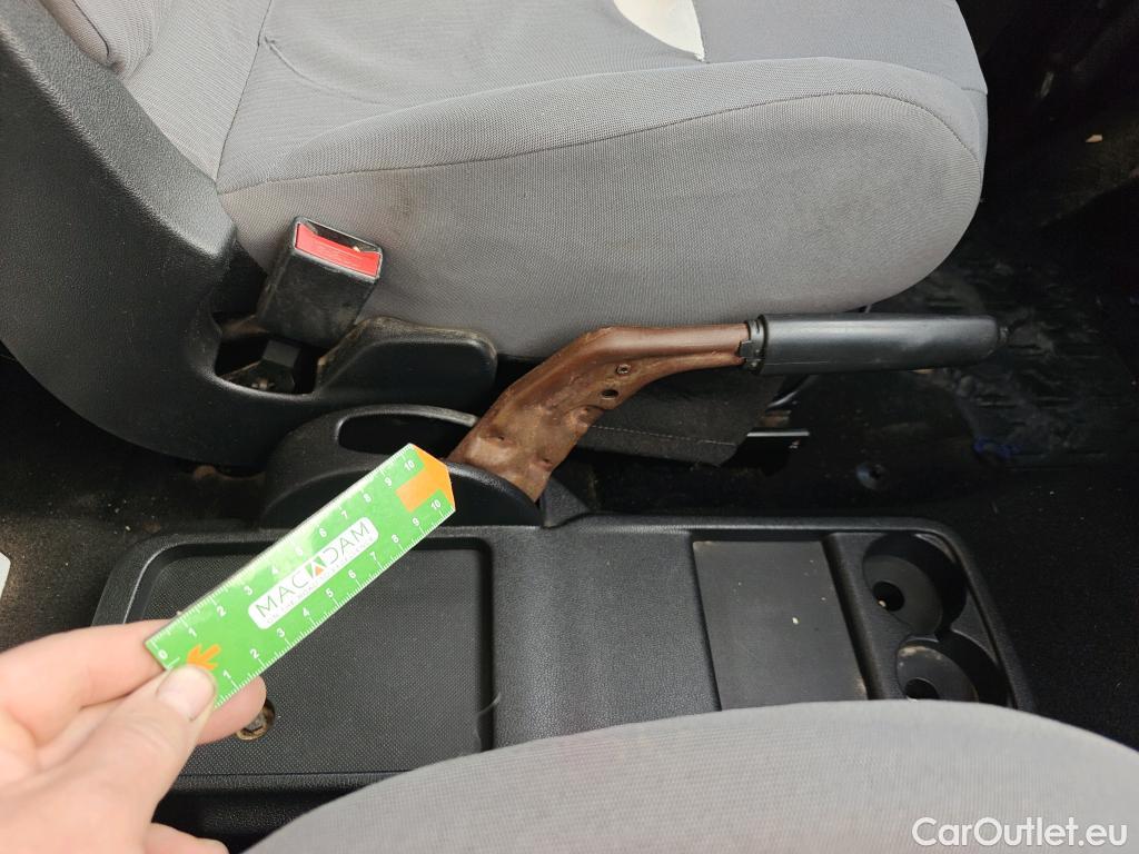  Peugeot  Partner PEUGEOT  VU 3p 2G furgón derivado de Furgón Confort L1 1.6 HDi 75 #61