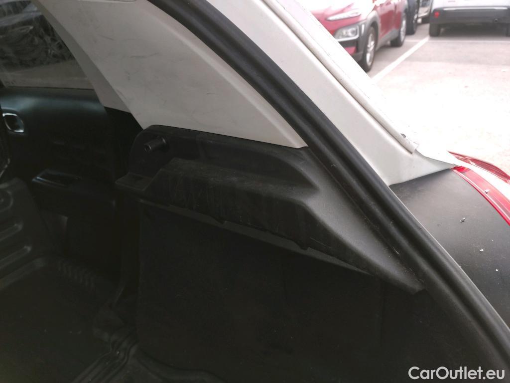  Citroen  C3 CITROEN  / 2016 / 5P / berlina comercial BlueHDi 73KW (100CV) S&S Comercial #19