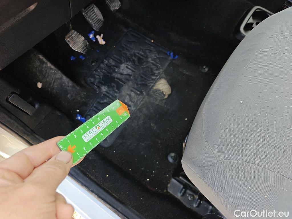  Peugeot  Partner PEUGEOT  VU 3p 2G furgón derivado de Furgón Confort L1 1.6 HDi 75 #54