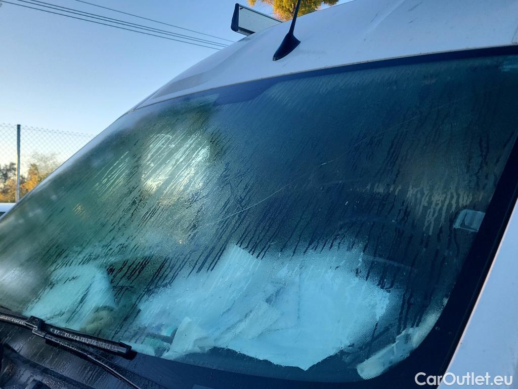  Peugeot  Boxer  Furgón Techo Elevado 335 L3H2 Pro BlueHDi 140 Stop&Start #1