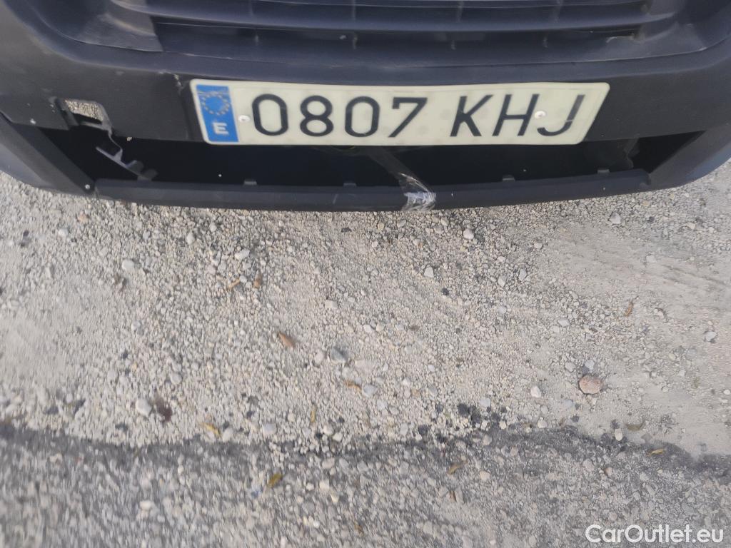  Peugeot  Partner PEUGEOT  VU 4p 2G furgón derivado de Furgón Confort PackL2 BlueHDi 73KW (100) #11