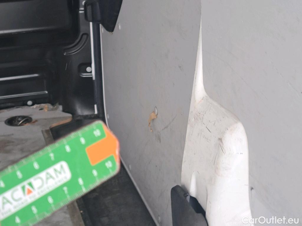  Peugeot  Expert PEUGEOT  VU 4p 3G furgón Furg.Premium BlueHDi 85KW (115) Standard #33