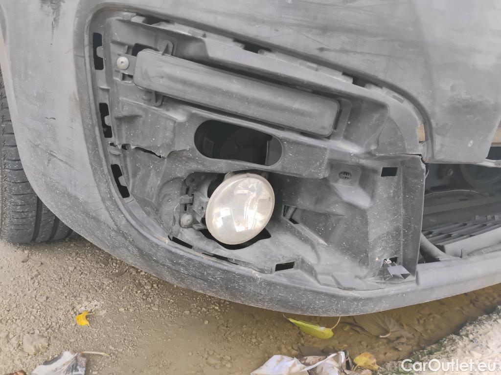  Peugeot  Partner PEUGEOT  VU 4p 2G furgón derivado de Furgón Confort PackL2 BlueHDi 73KW (100) #23