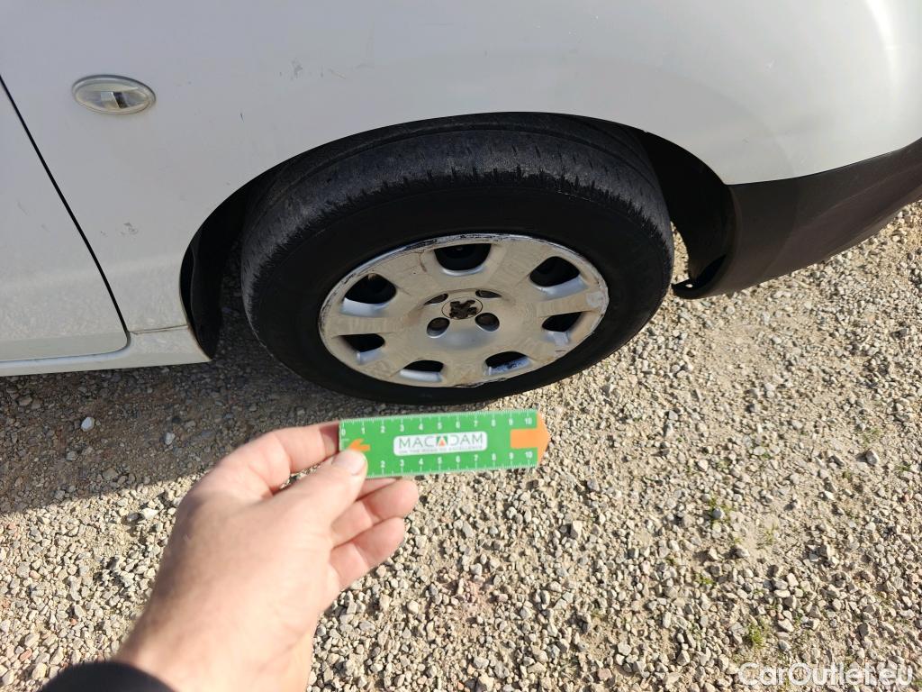  Peugeot  Partner PEUGEOT  VU 3p 2G furgón derivado de Furgón Confort L1 1.6 HDi 75 #71