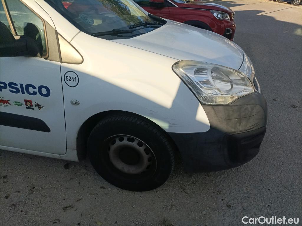  Peugeot  Partner PEUGEOT  VU 4p 2G furgón derivado de Furgón Confort PackL2 BlueHDi 73KW (100) #9