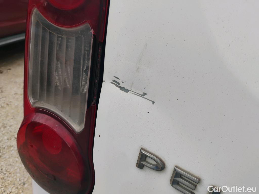  Peugeot  Partner PEUGEOT  VU 4p 2G furgón derivado de Furgón Confort PackL2 BlueHDi 73KW (100) #6