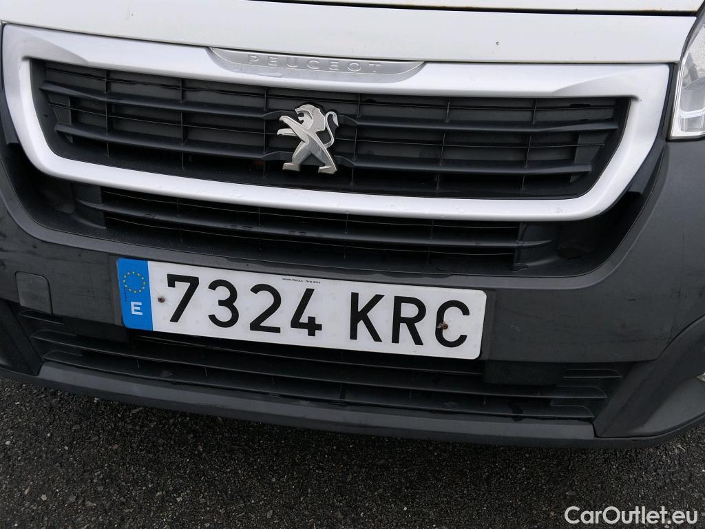  Peugeot  Partner PEUGEOT  / 2015 / 3P / furgón derivado de turismo Furgón Confort L1 BlueHDi 73KW (100CV) #63