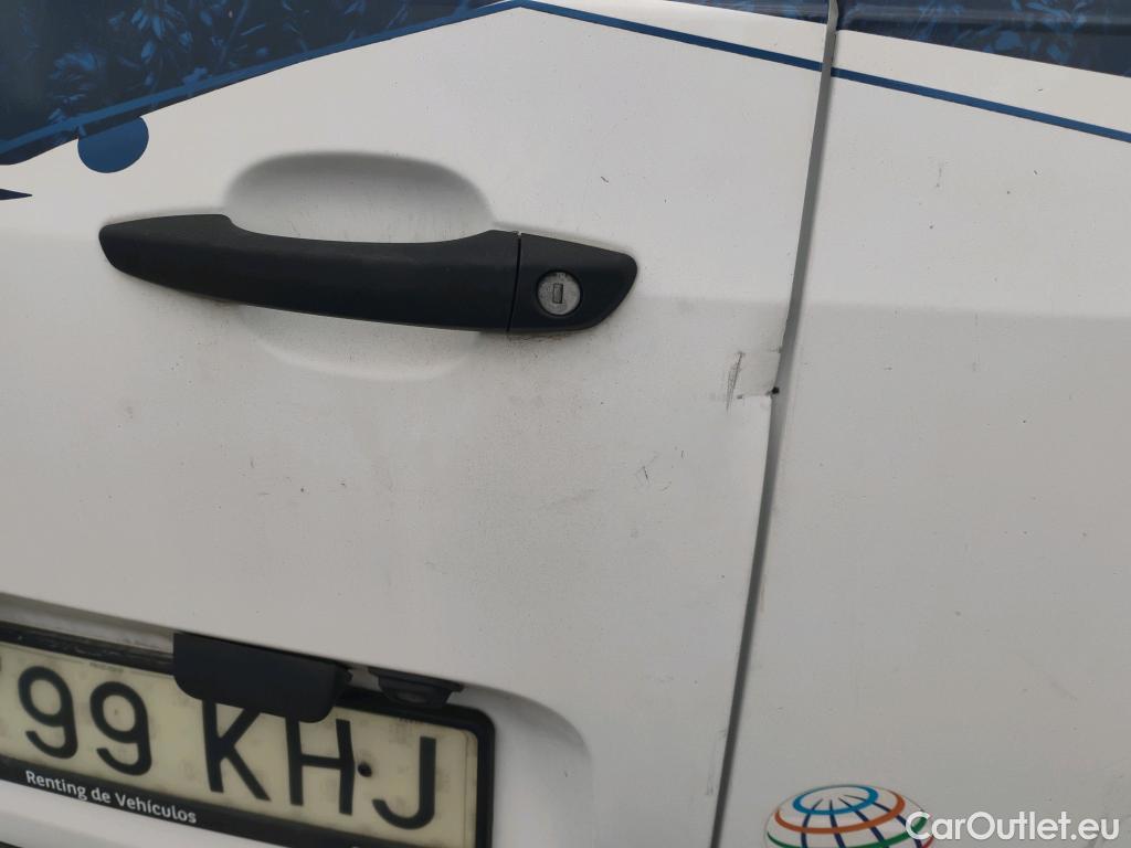  Peugeot  Partner PEUGEOT  VU 4p 2G furgón derivado de Furgón Confort PackL2 BlueHDi 73KW (100) #7