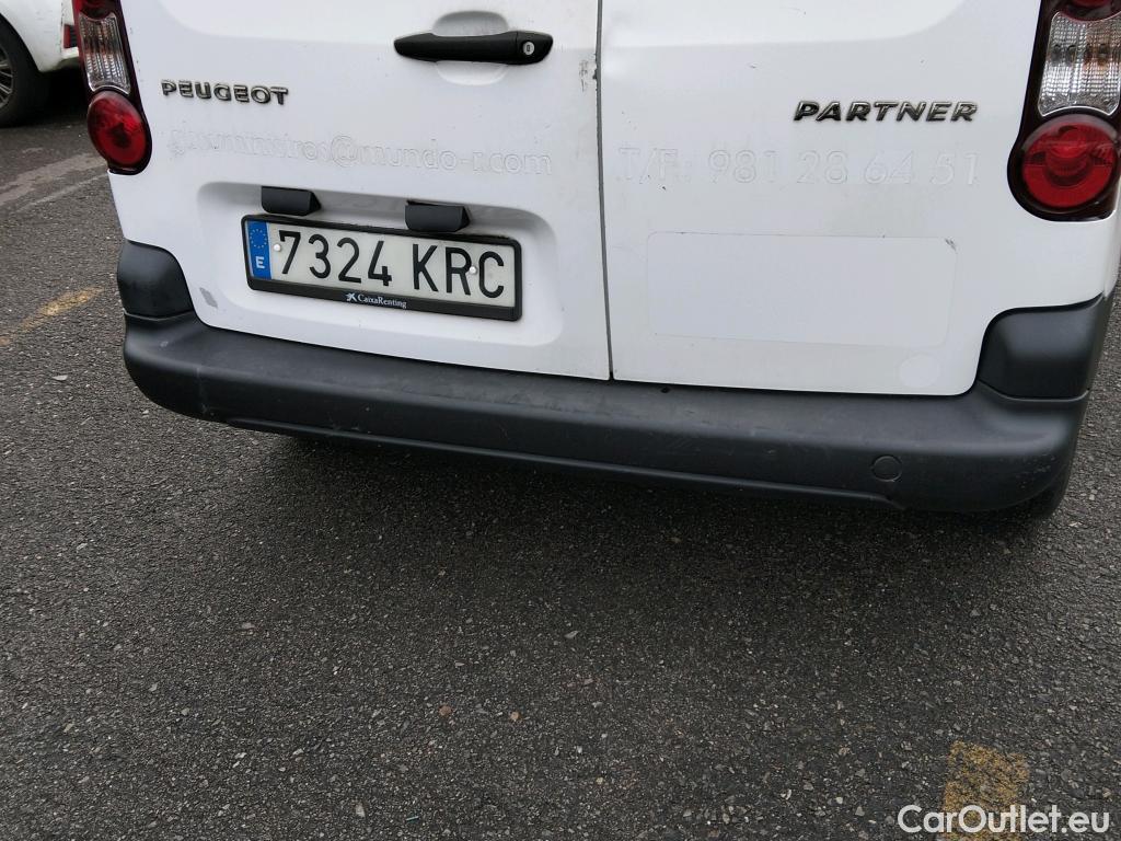  Peugeot  Partner PEUGEOT  / 2015 / 3P / furgón derivado de turismo Furgón Confort L1 BlueHDi 73KW (100CV) #35