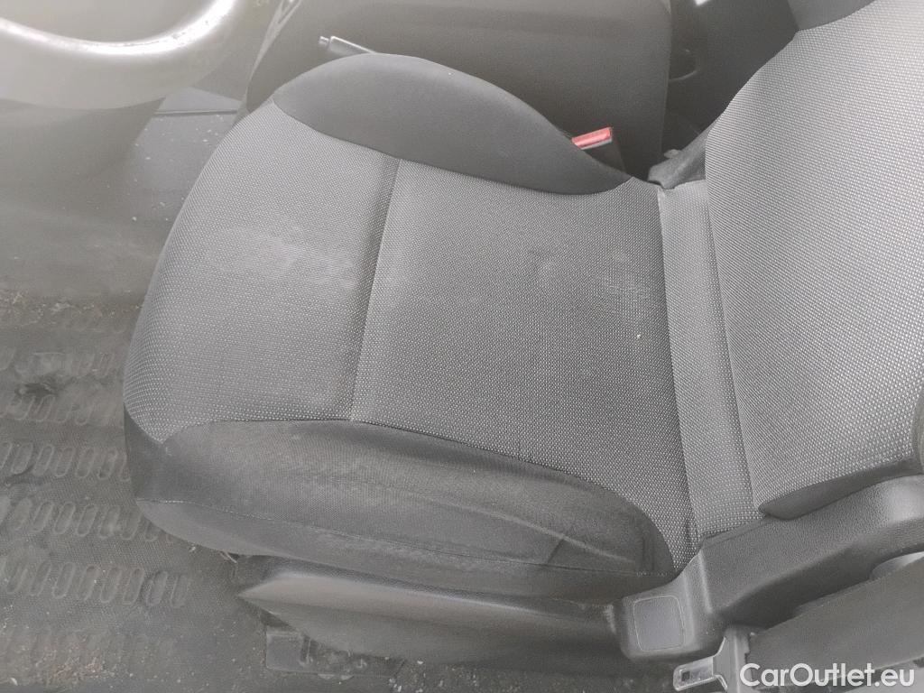  Peugeot  Partner PEUGEOT  VU 4p 2G furgón derivado de Furgón Confort PackL2 BlueHDi 73KW (100) #15