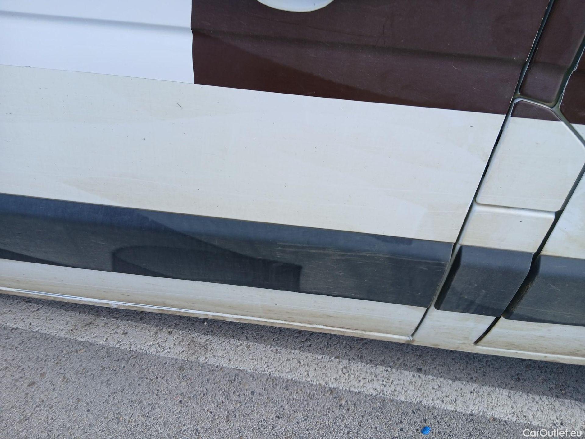  Renault  Master RENAULT  / 2014 / 4P / furgón Furgón T L2H2 3500 dCi 96kW (130CV) (CX) #41