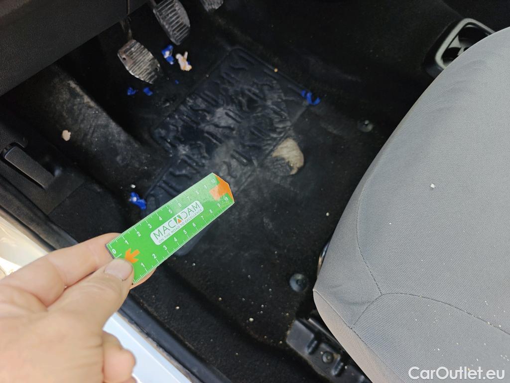  Peugeot  Partner PEUGEOT  VU 3p 2G furgón derivado de Furgón Confort L1 1.6 HDi 75 #53